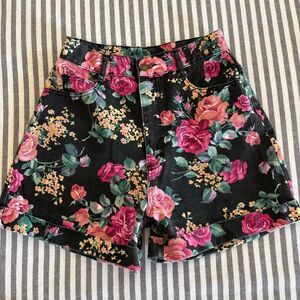 Paris Blues 90’s High Waist Floral Denim Shorts Size 5